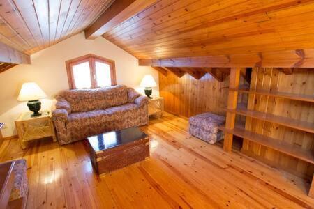 Apartament Casa Amb Jardi Alp Zewnętrze zdjęcie